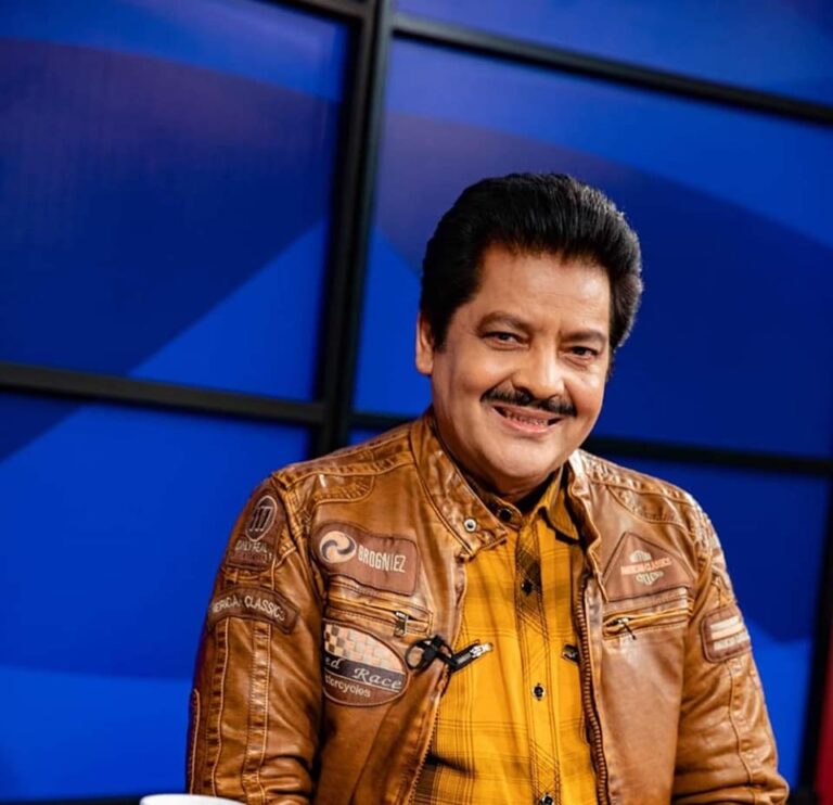 Udit-Narayan_facebook