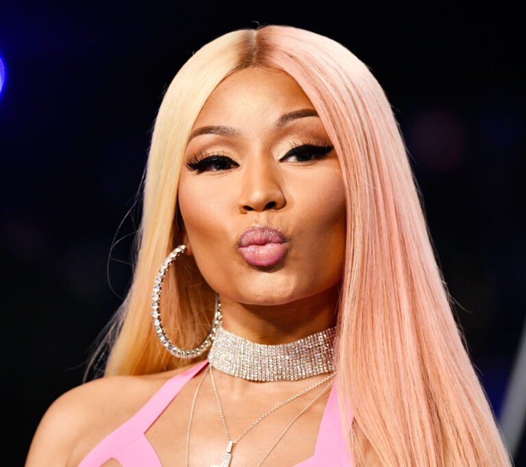 NICKI-MINAJ