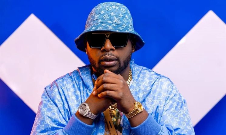 DJ MAPHORISA