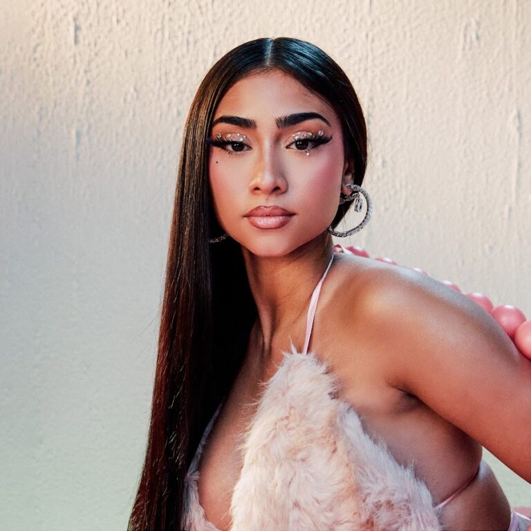 PALOMA MAMI